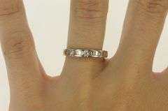 14K Yellow Gold 0.25 Ctw Scalloped Wedding Band Ring