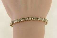 10K Yellow Gold 2.00 Ctw Baguette Diamond Curved Bar Bracelet