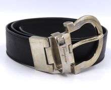 Ferragamo black leather ladies belt