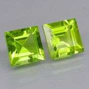 Gorgeous 2.65ct heavy flashing Peridot pair