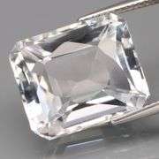 Superb 17.63ct top gem grade diamond white Quartz