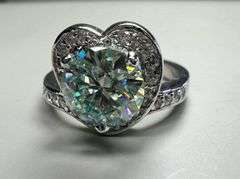 Beautiful 3 Ct Green Fire Moissanite Heart Ring