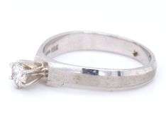 14kt White gold 1/4ct diamond solitaire ring