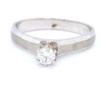 14kt White gold 1/4ct diamond solitaire ring