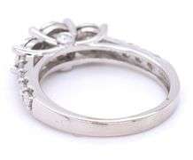14kt White gold 1.40ctw Ullusion set diamond ring
