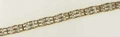 10K Yellow Gold 2.00 Ctw Baguette Diamond Curved Bar Bracelet