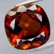 Stunning 7.48ct whiskey color Imperial Topaz