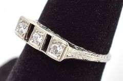Vintage 18K White Gold Diamond Ring