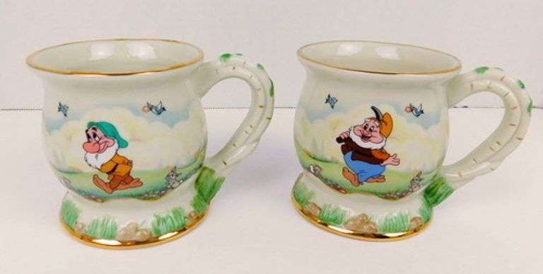 Disney Lenox Snow White & 7 Dwarfs Set of 8 Mugs