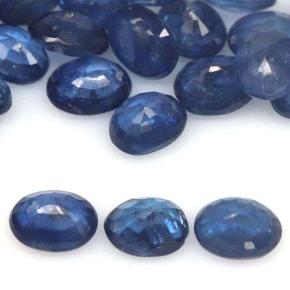 Heated! 7.50ct Royal blue Sapphire set from Madagascar
