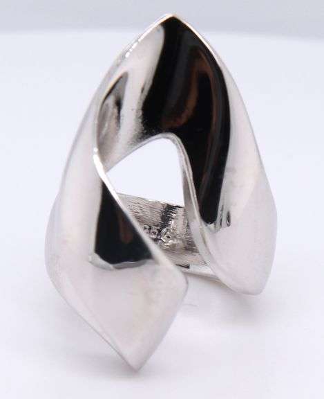 925 Sterling Silver Ring
