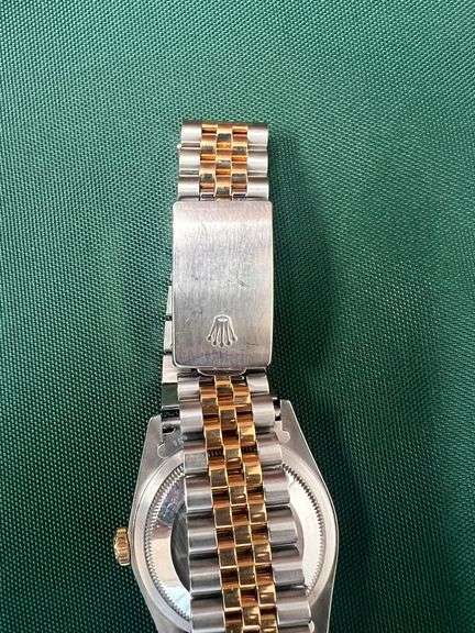 Rolex Men's Two-Tone Datejust 36mm with Sapphire Crystal, Champagne Dial, Fluted Yellow Gold Bezel –