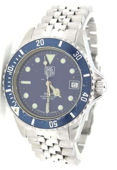 Tag Heuer professional 1000 blue dial quartz watch