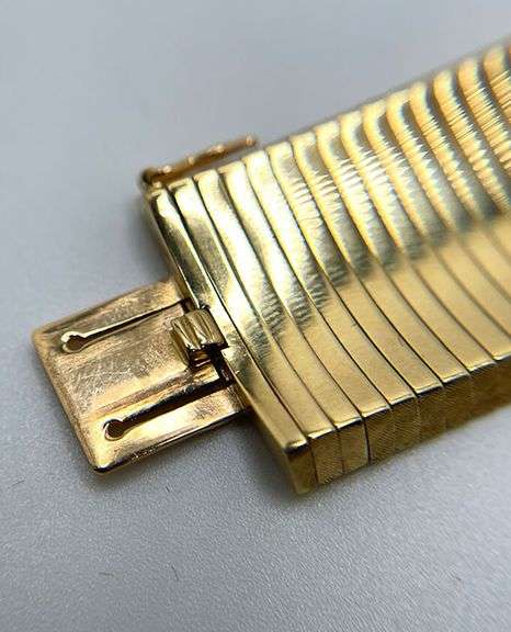 18K yellow gold Gublin bracelet