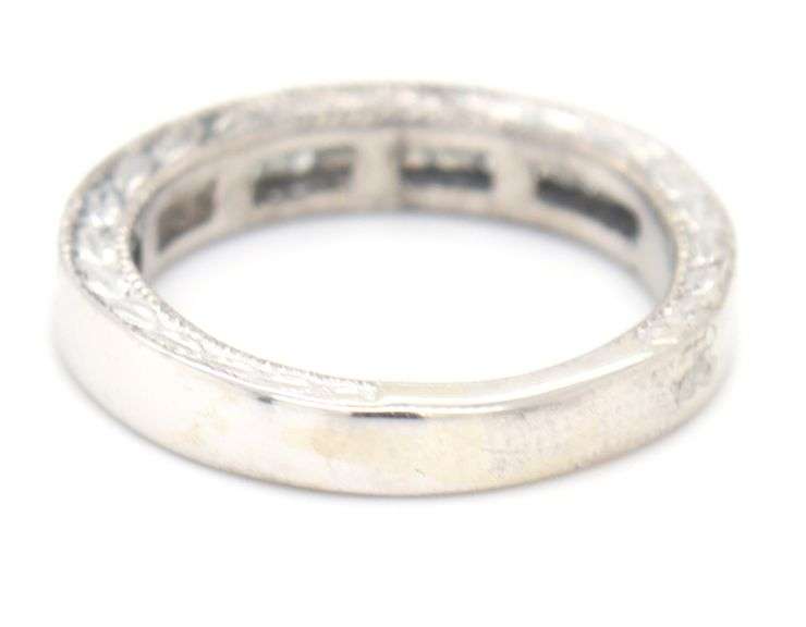 14kt White gold 0.35ct princess cut diamond band