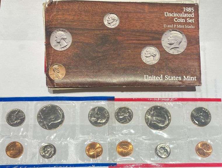 2 Each 1984-1987 US Mint Sets