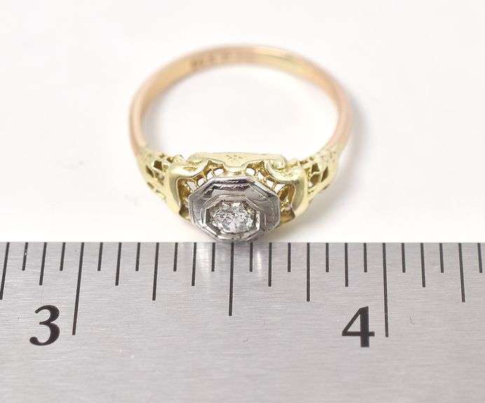 Mesmerizing Vintage Edwardian Style Approx. 0.10CTS Ring in 14K Yellow Gold