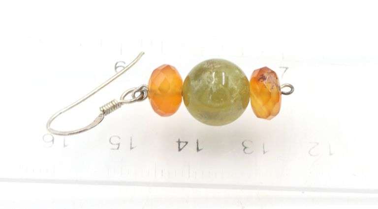 Set of Amber and Jade necklace with dangle earrings