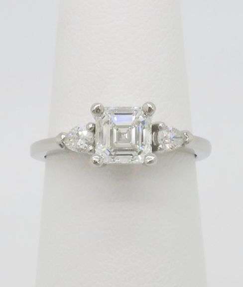 GIA Certified Internally Flawless 1.35CTW Diamond Engagement Ring