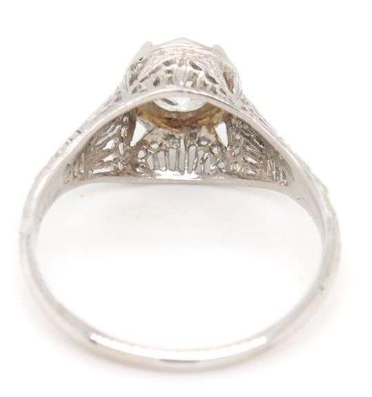 Vintage Platinum Diamond Filigree Ring