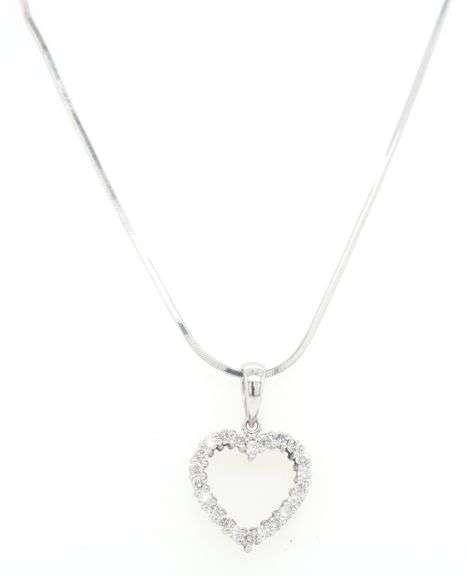14kt White gold diamond heart shaped pendant on chain