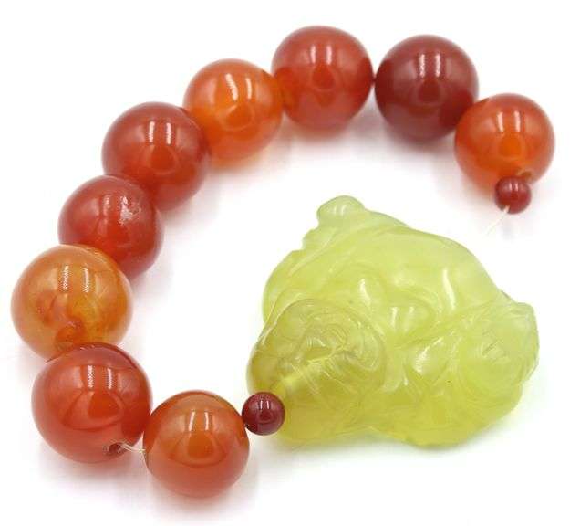 Chunky Amber and Jade Buddha bracelet