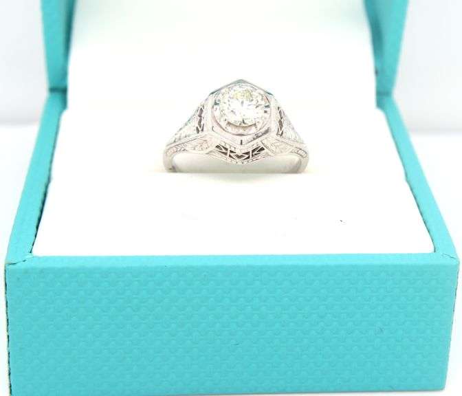18k White Gold Diamond Filigree Ring