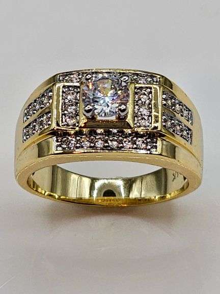 Men's 14 Kt Gold Plate 3.85 Cttw Lab Simulated Diamond Ring.