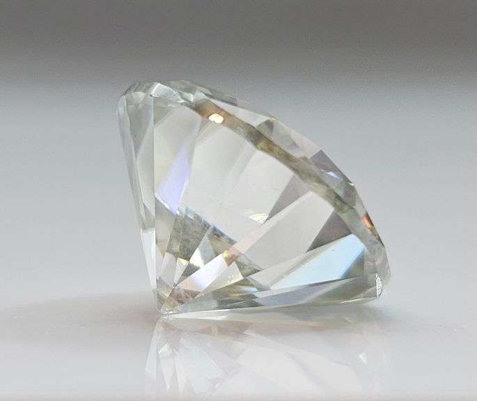 Huge Rare 9.10 Ct. VVs1  E-F Brilliant Round Cut Simulated Diamond