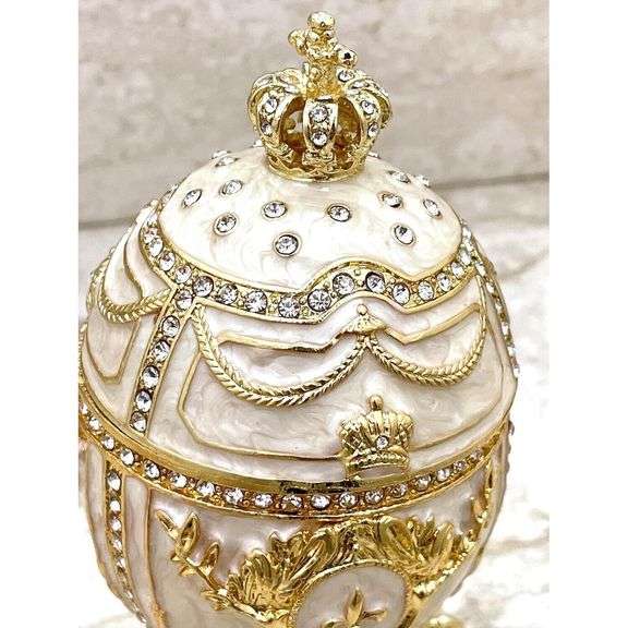 24kt Gold Handmade Russian Egg 200 Austrian Crystals