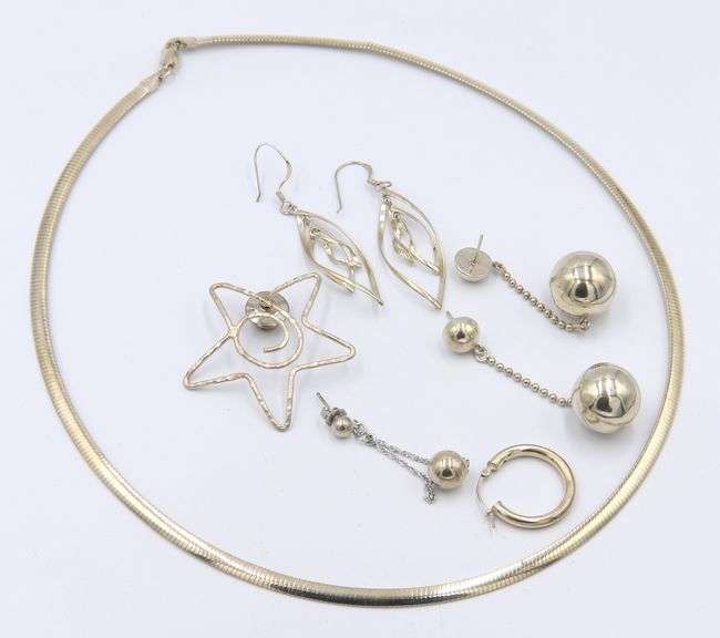 Lot of Vintage 925 Sterling Silver Miscellaneous Jewelry