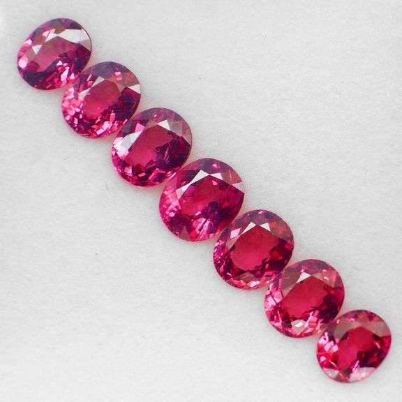 Boutique grade 5.22ct set of jaw dropping Garnets!