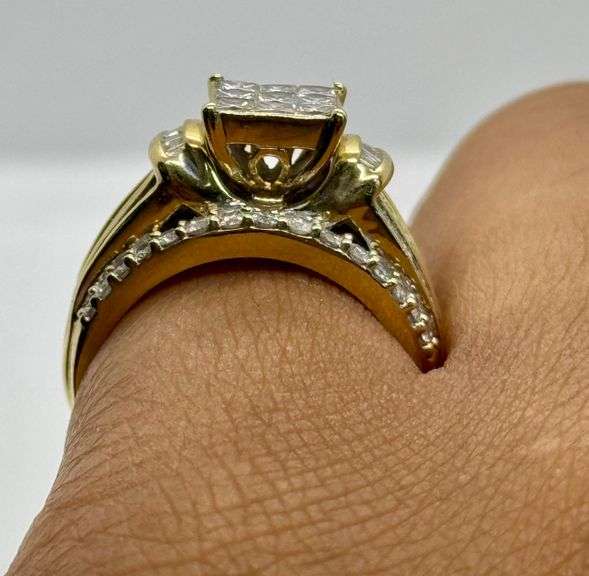 14K Yellow Gold Princess Cut Diamond Ring