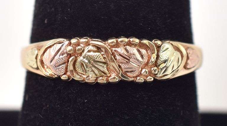Marvelous Grape and Leaf Ring in 10K Yellow Gold