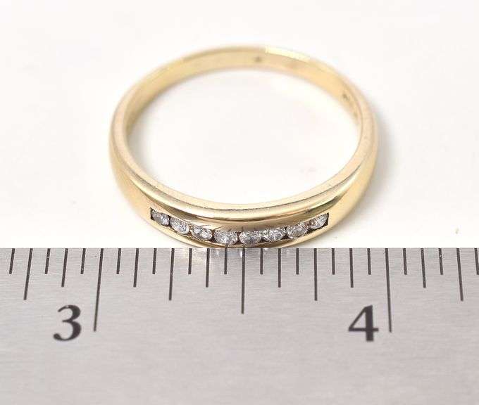 Amazing Diamond Band Ring in 10K Yellow Gold