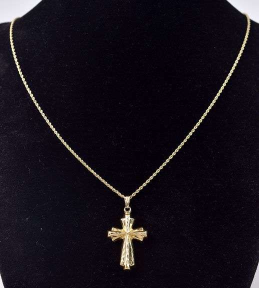 Spectacular Cross Pendant Necklace in 14K Yellow Gold