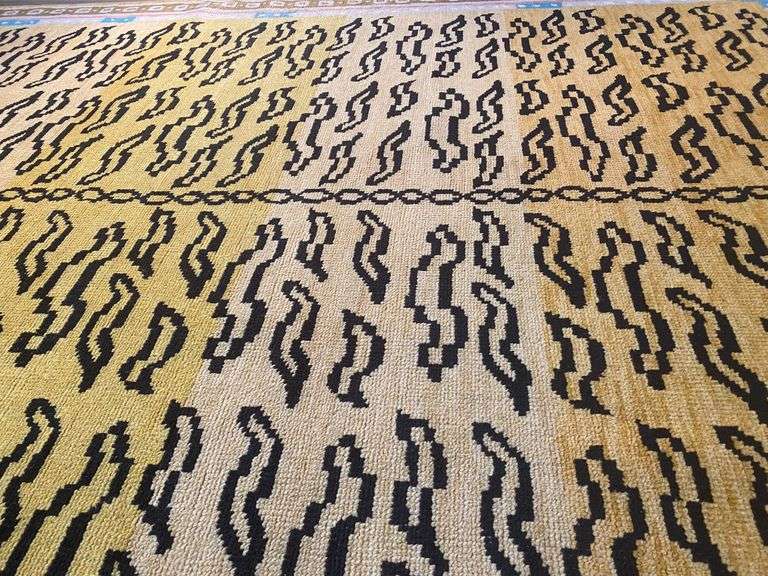 Anthropologie Rug 9x12