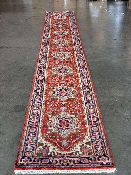 MAGNIFICENT SERAPI 18' RUNNER