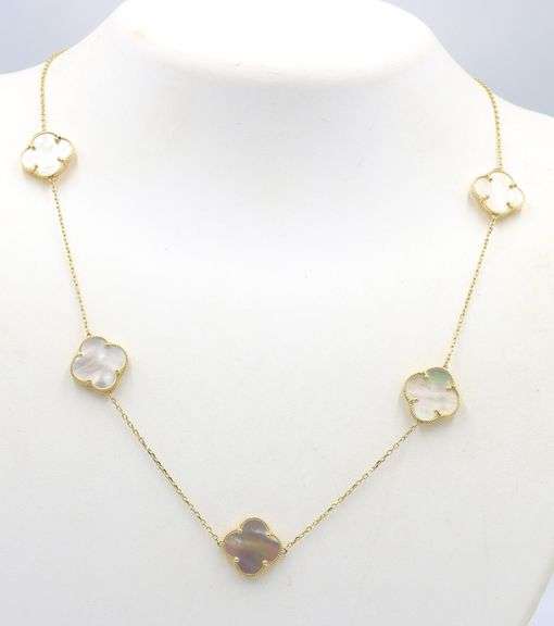Endearing 14K Yellow Gold 5 Motif Mother of Pearl Necklace