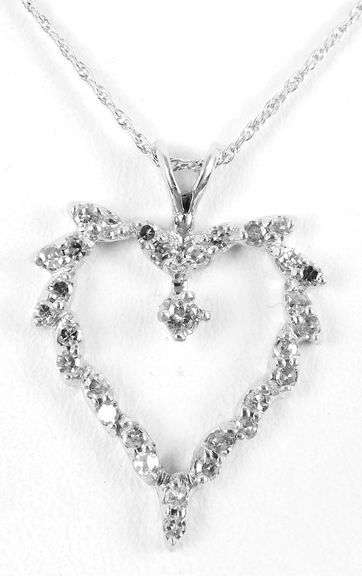 Exceptional 14K White Gold Diamond Heart Necklace