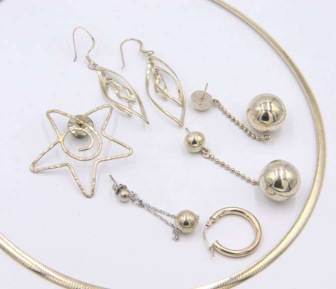 Lot of Vintage 925 Sterling Silver Miscellaneous Jewelry