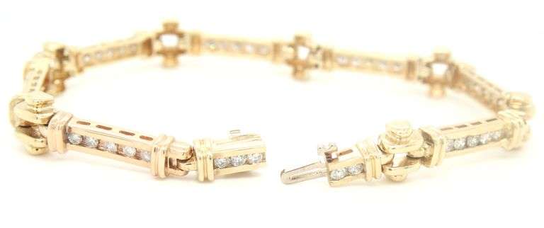 14kt Yellow gold 3.50ctw channel set diamond bracelet