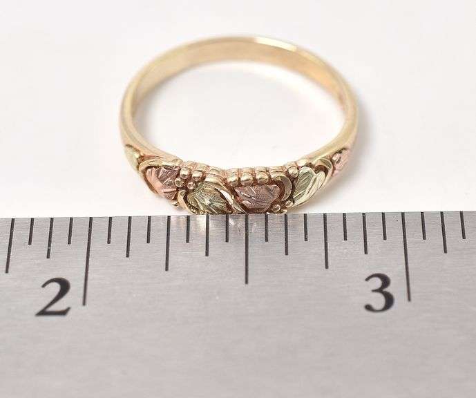 Marvelous Grape and Leaf Ring in 10K Yellow Gold