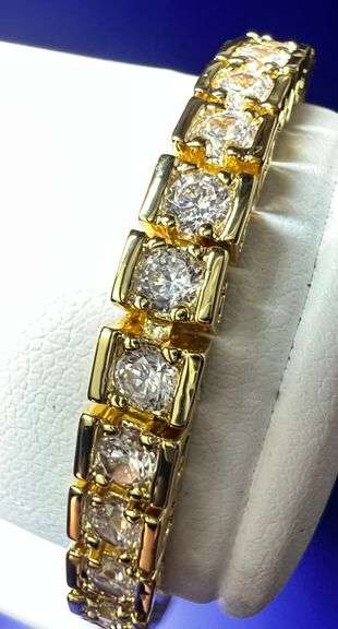 Dazzling 16.85 Ctw Lab Simulated Diamond Tennis Bracelet