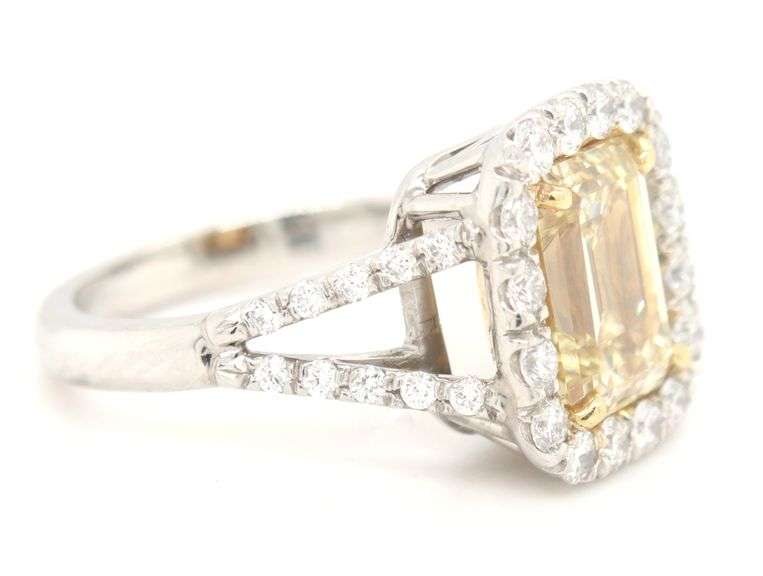 Investment-Quality Platinum and 18k Diamond Ring