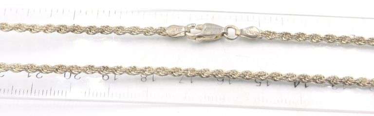 Group lot of 6 Vintage 925 sterling silver necklaces