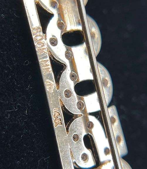 Glitzy 14k Gold Diamond $350000 Pin