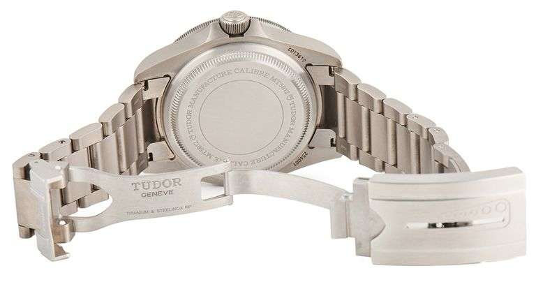 Tudor Pelagos 25600TB, 42mm, Blue Dial, Titanium Men’s Watch W/ Box and Papers