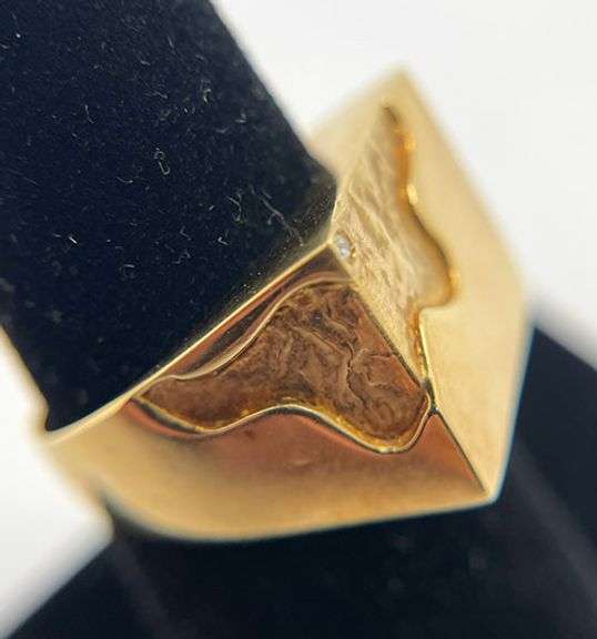 18K gold Band, hand crafted