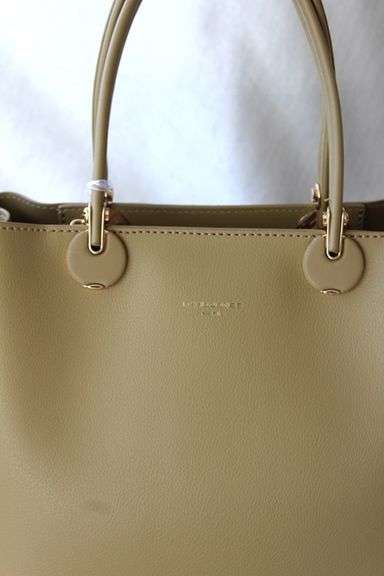 New Style Hand Bag by David Jones-Paris